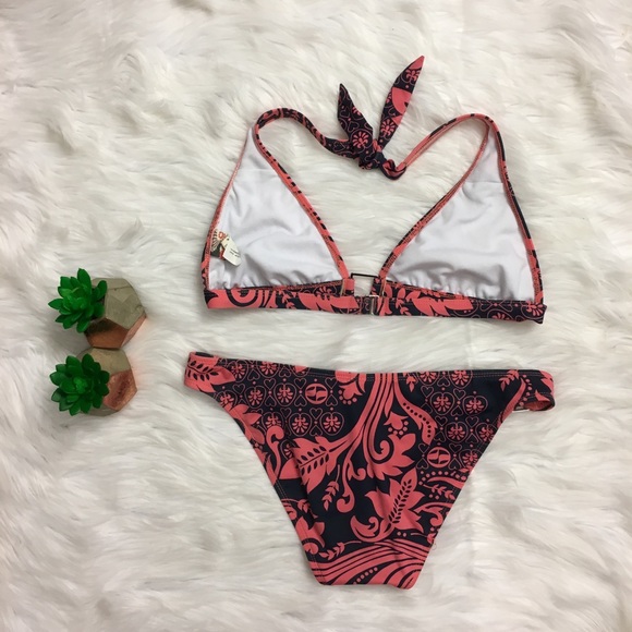 Split Brand Floral Two Piece Halter Bikini - Picture 2 of 5
